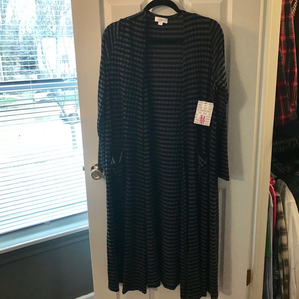 NWT LULAROE SARAH CARDIGAN, medium